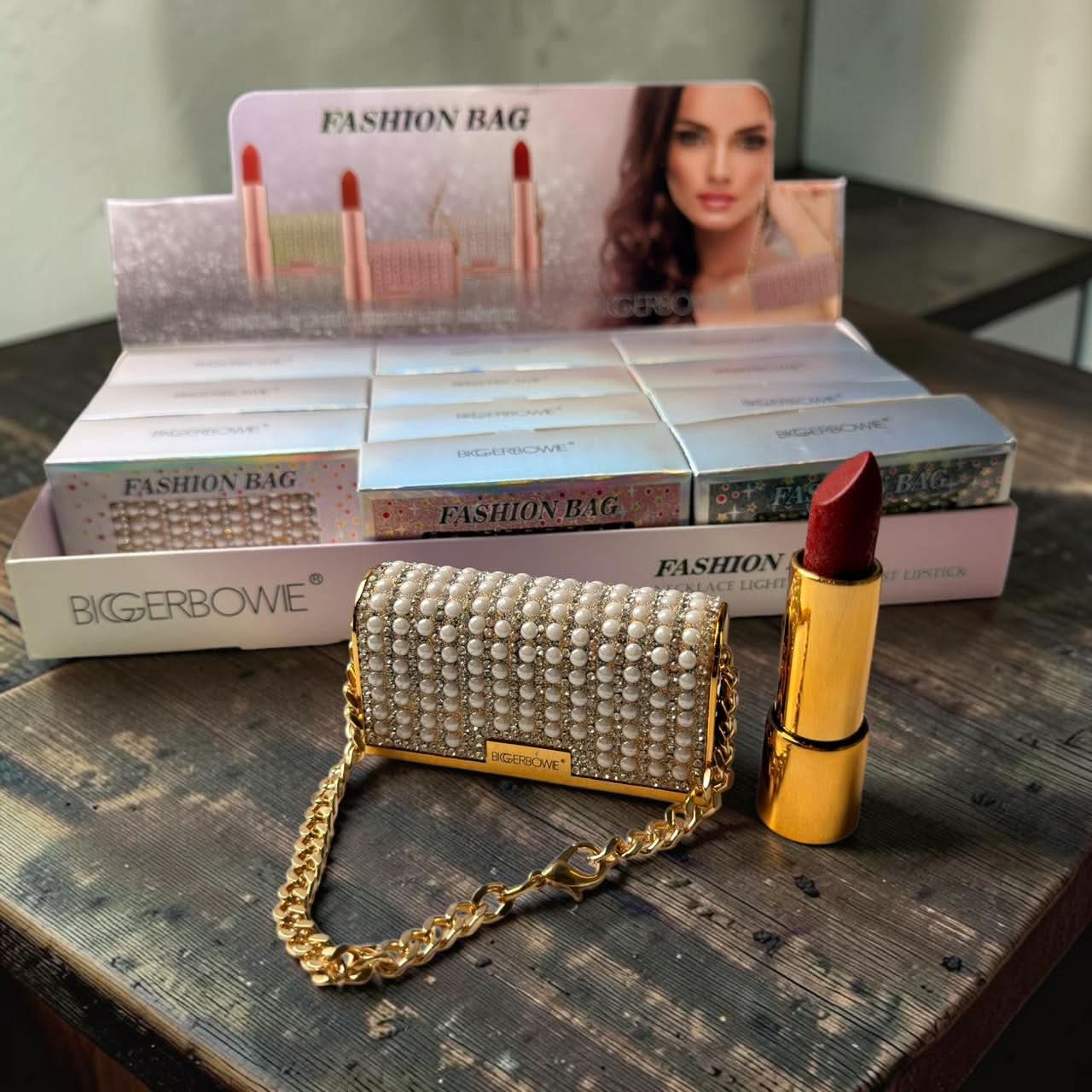 Bigger Bowie Fashion Bag Lipstick
